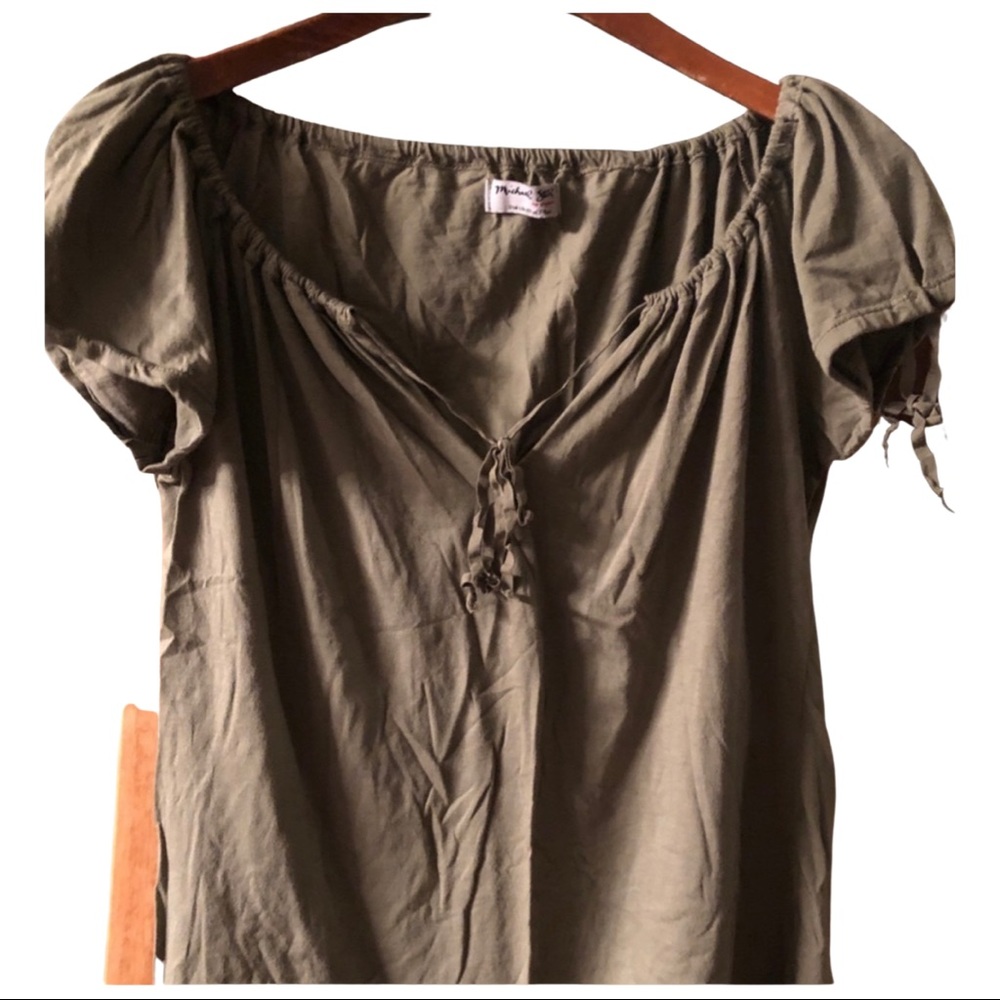 Michael Stars draw strong neck and sleeve t shirt
